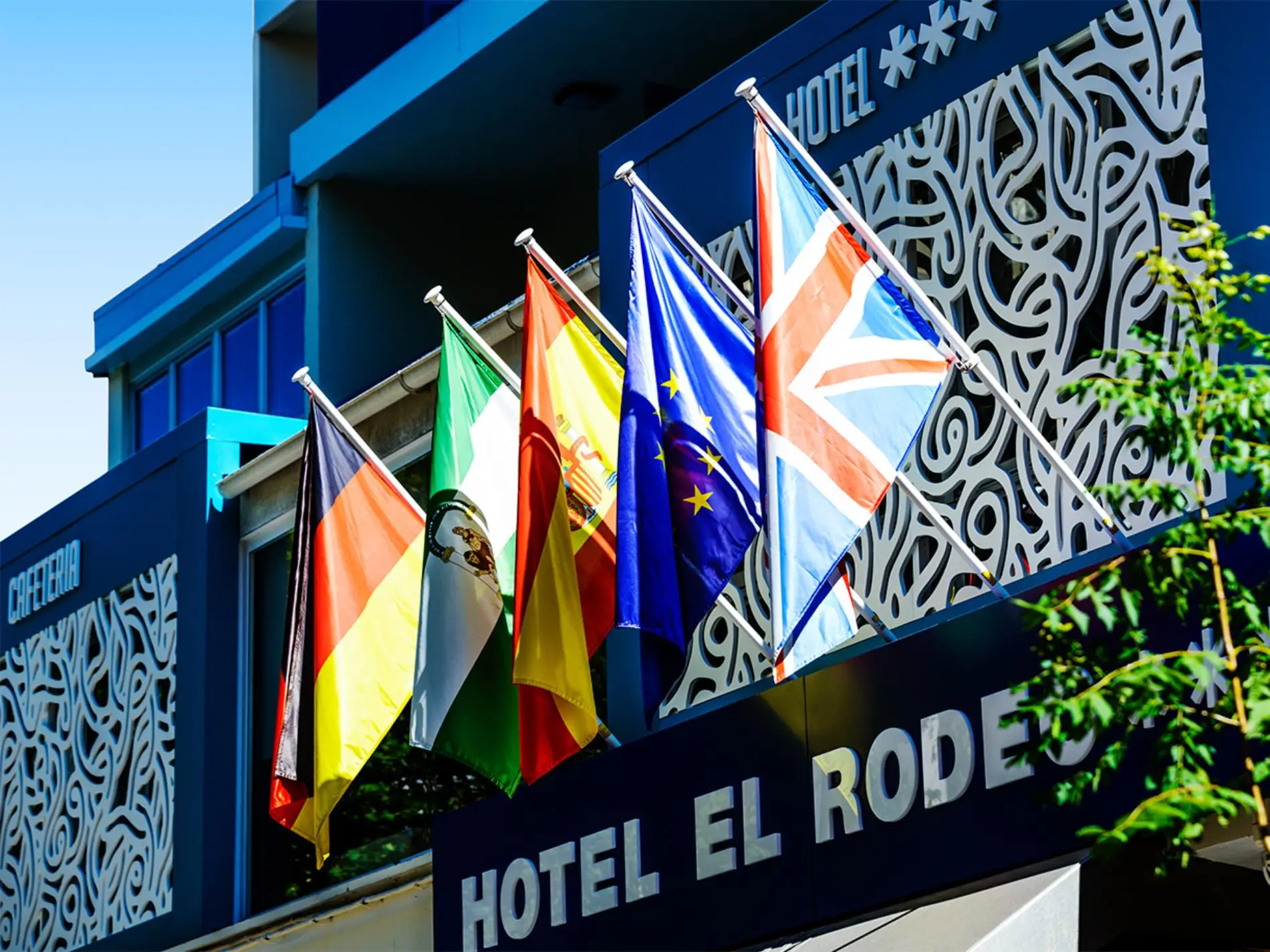 Hotel Monarque El Rodeo