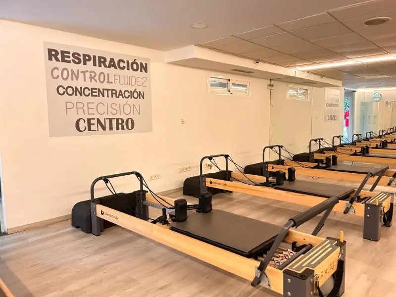 servicio gimnasio monarque sultan