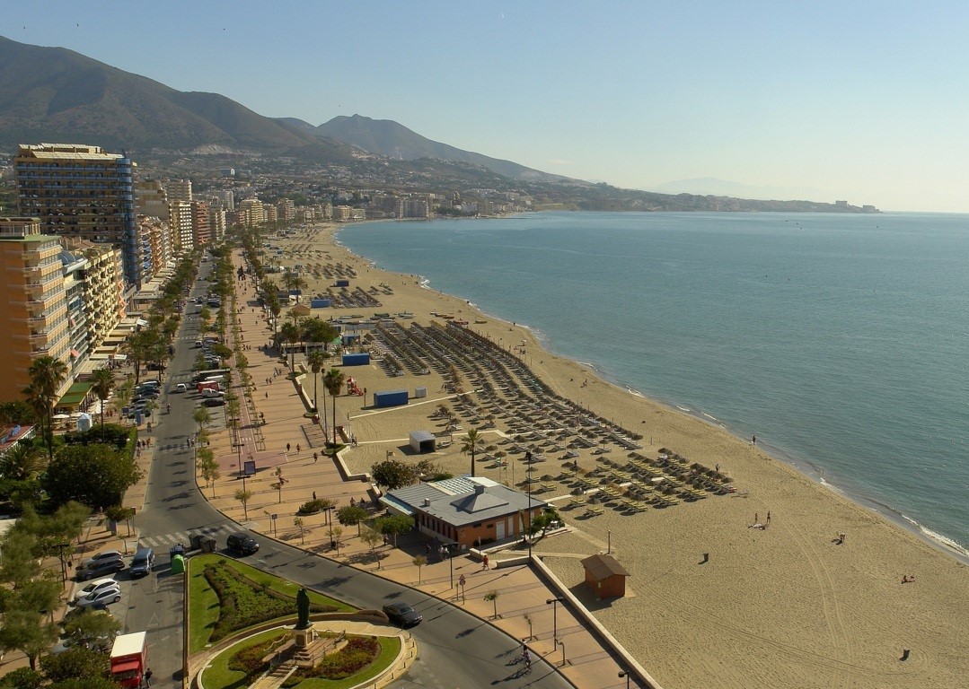 playas monarque destino fuengirola