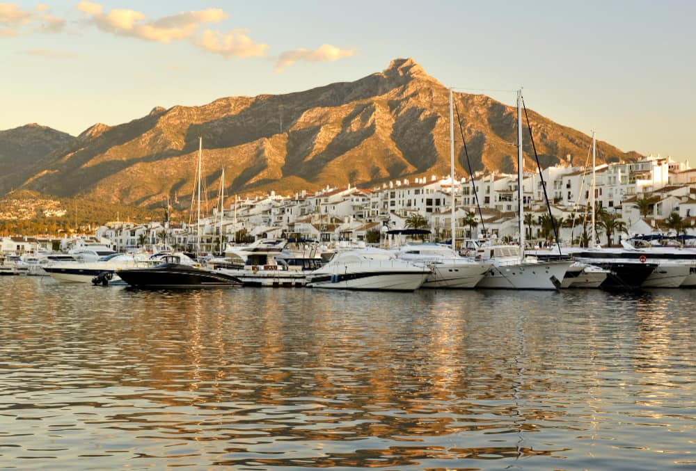 Marbella en mayo: playas, eventos y los mejores hoteles